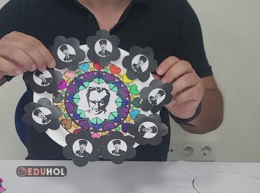 10 Kasım  Çelenk Yapımı