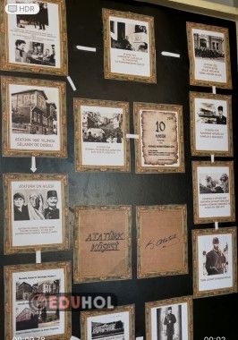 Atatürk köşesi yarım