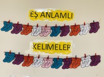 Eş anlamlı kelimeler çorap pano etkinliği