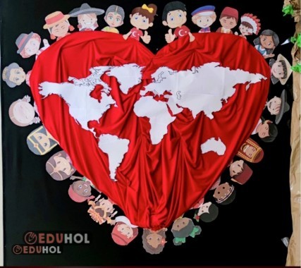 23 Nisan dünya çocuklarının başı-35 farklı çocuk