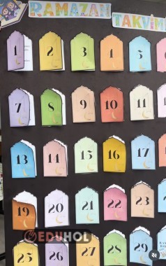 Renkli ramazan takvimi